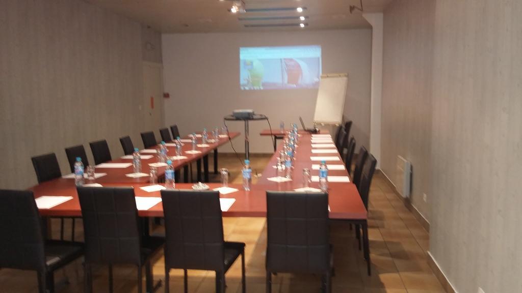Comfort Hotel Rosporden Concarneau 외부 사진
