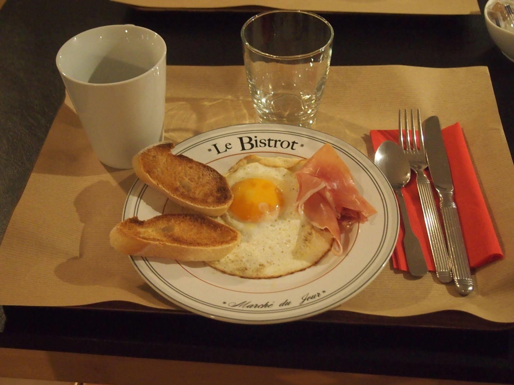 Comfort Hotel Rosporden Concarneau 외부 사진